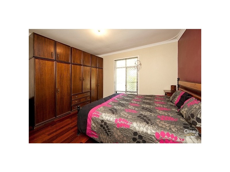 5 Devine Street, Maddington WA 6109