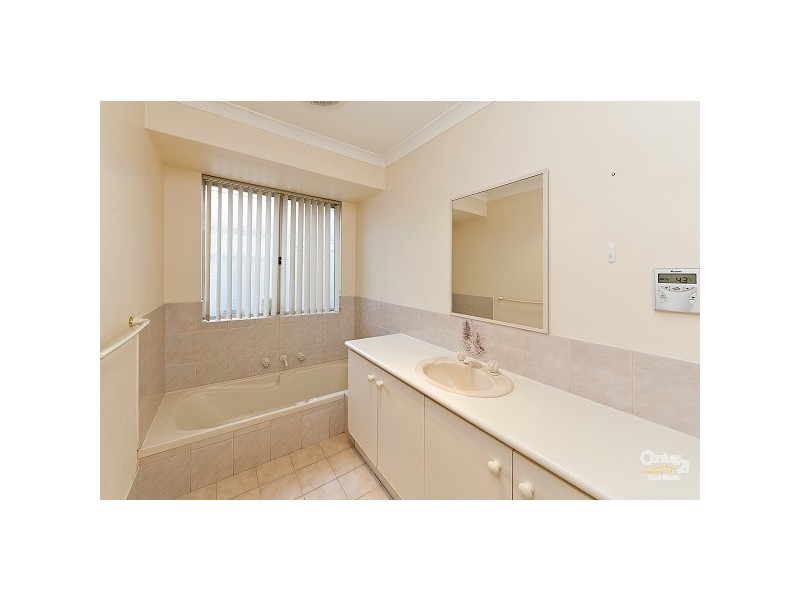 129 Bindoon Loop, Huntingdale WA 6110