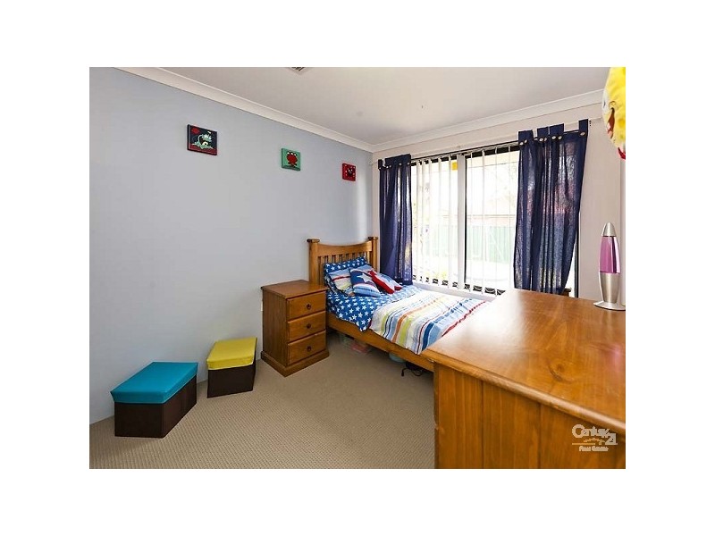 22 Warrida Way, Maddington WA 6109
