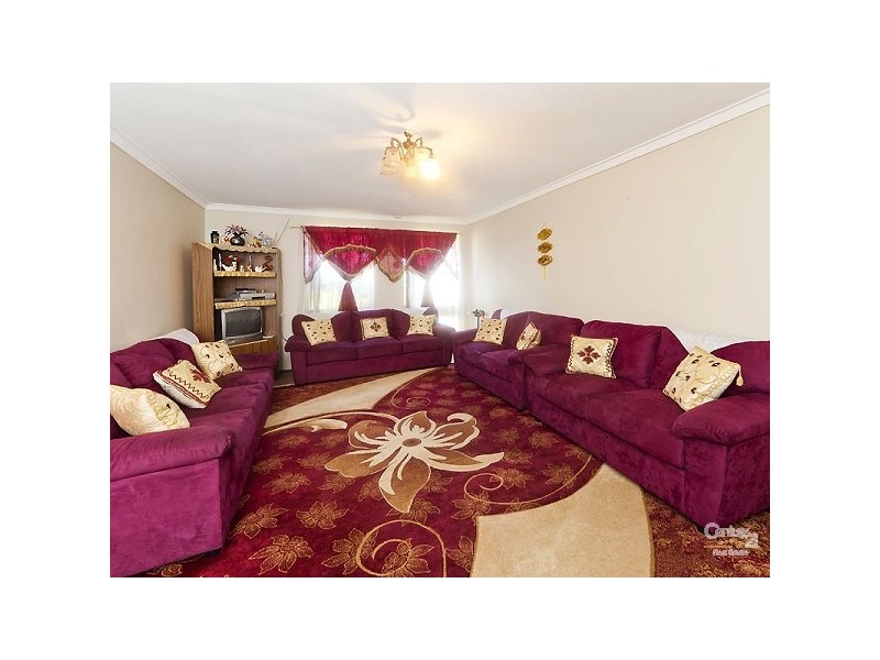 99 Hume Road, Thornlie WA 6108