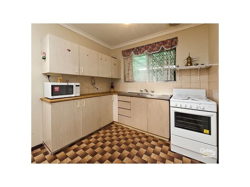 99 Hume Road, Thornlie WA 6108