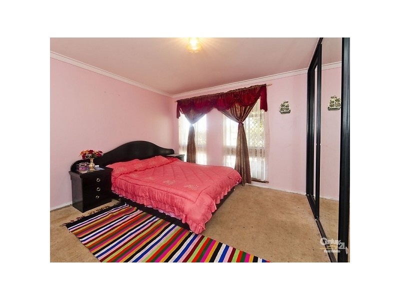 99 Hume Road, Thornlie WA 6108