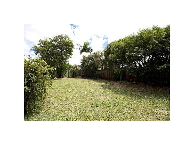 100 Apsley Road, Willetton WA 6155