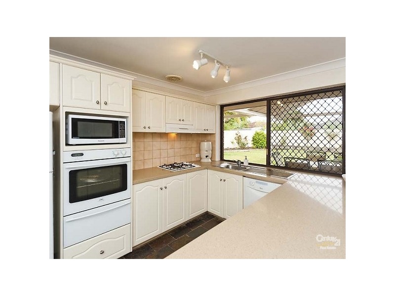 3 Langley Way, Booragoon WA 6154