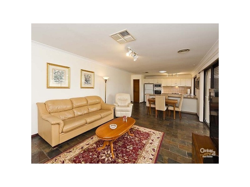 3 Langley Way, Booragoon WA 6154