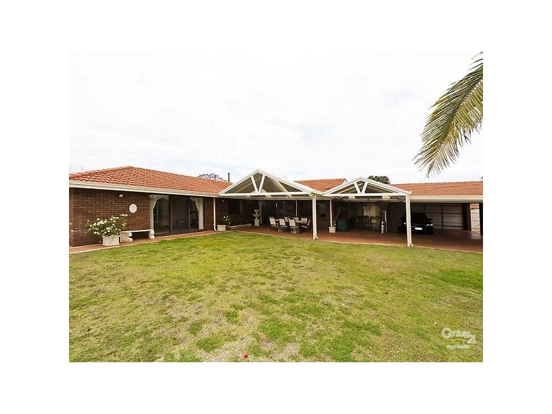 3 Langley Way, Booragoon WA 6154