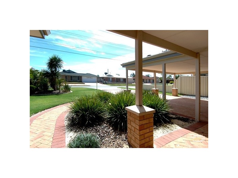 31 Seminole Gardens, Seville Grove WA 6112