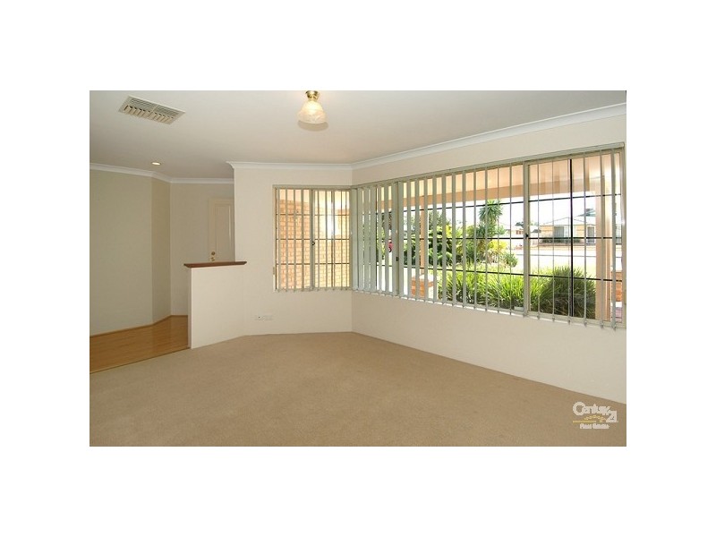 31 Seminole Gardens, Seville Grove WA 6112