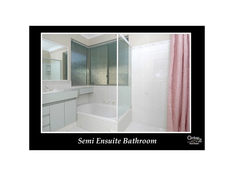 31 Seminole Gardens, Seville Grove WA 6112