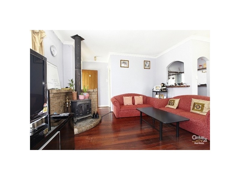 230 Spencer Road, Thornlie WA 6108