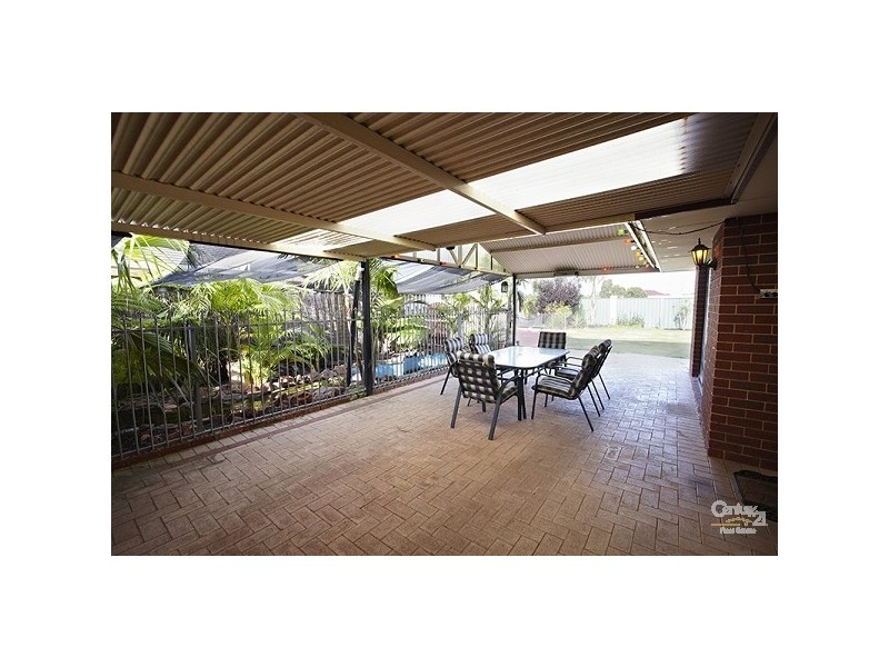 19 Alsace Avenue, Caversham WA 6055