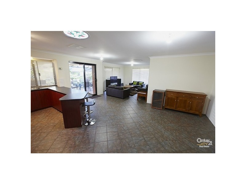 19 Alsace Avenue, Caversham WA 6055