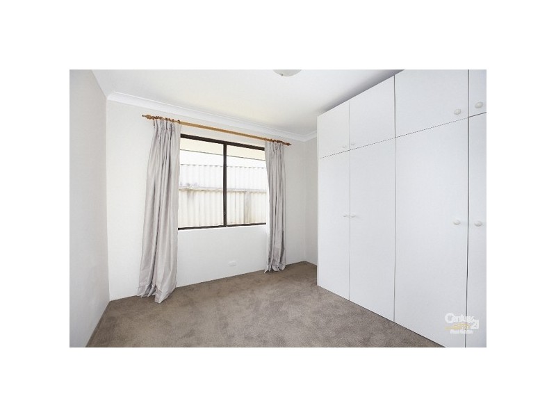 23 Harcourt Place, Bellevue WA 6056