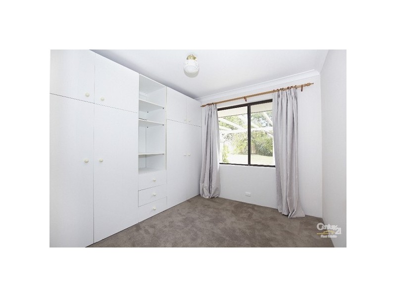 23 Harcourt Place, Bellevue WA 6056