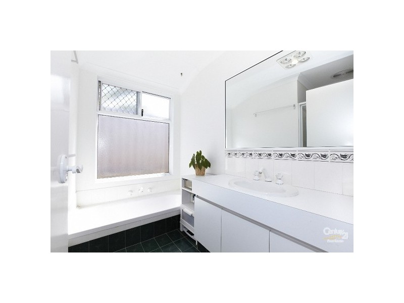 218B Yale Road, Thornlie WA 6108