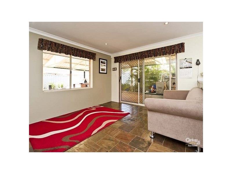 5 Kalee Court, Huntingdale WA 6110