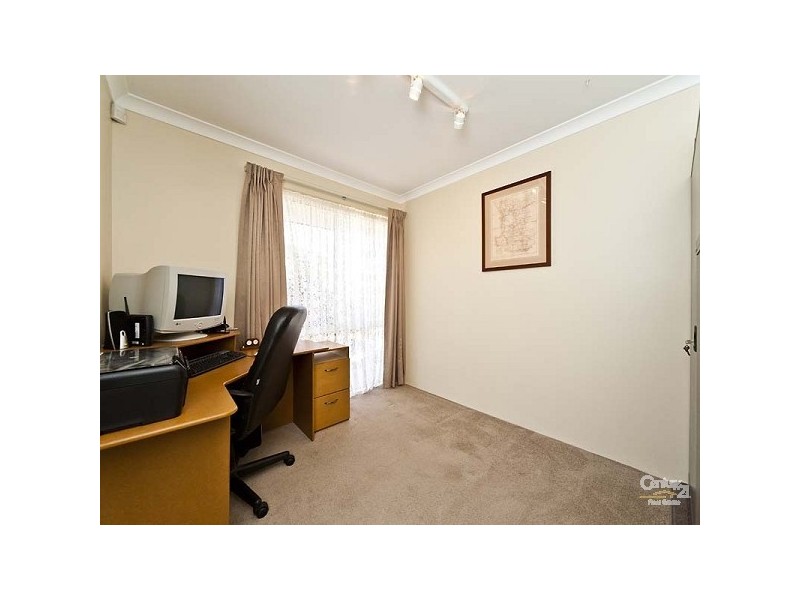 5 Kalee Court, Huntingdale WA 6110