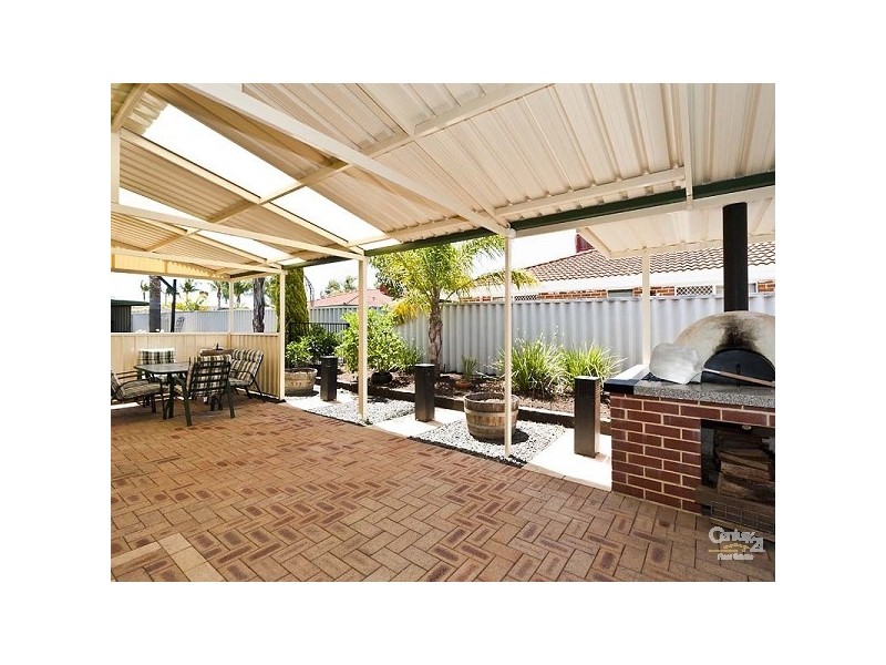 5 Kalee Court, Huntingdale WA 6110