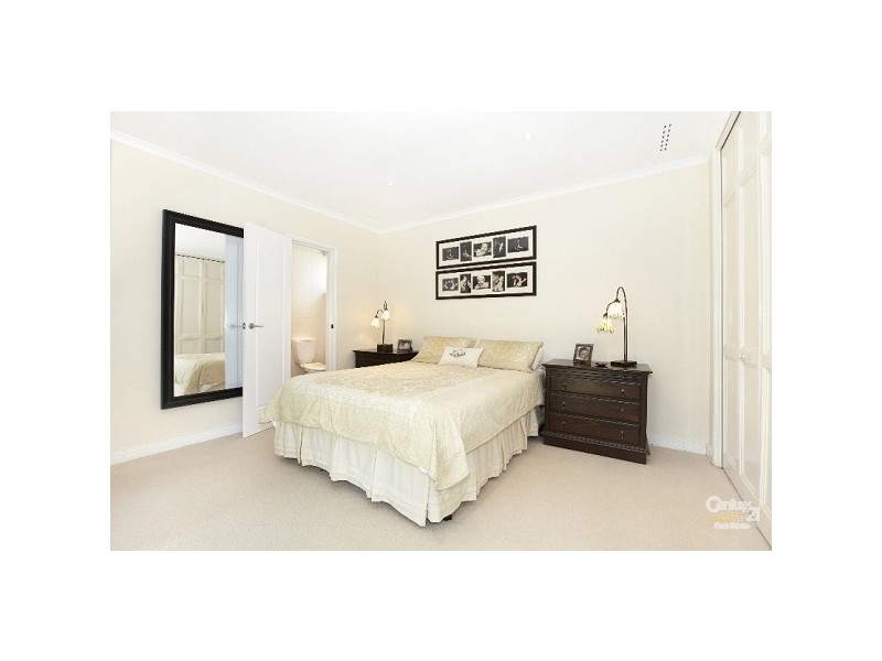 40 Regency Drive, Thornlie WA 6108