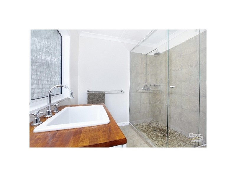 1/157 Sevenoaks Street, Cannington WA 6107