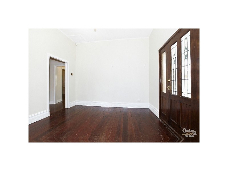 1/157 Sevenoaks Street, Cannington WA 6107