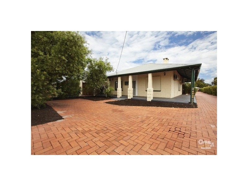 1/157 Sevenoaks Street, Cannington WA 6107