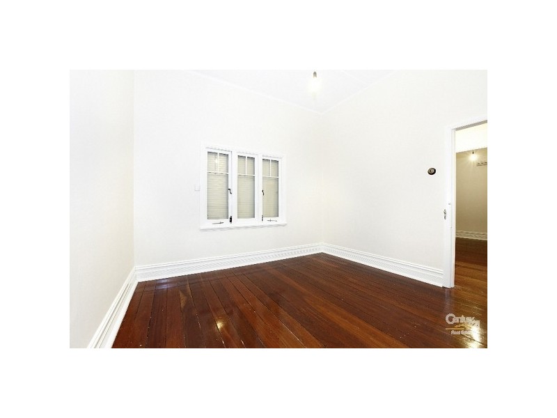 1/157 Sevenoaks Street, Cannington WA 6107