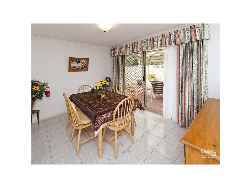 11 Summer Place, Thornlie WA 6108