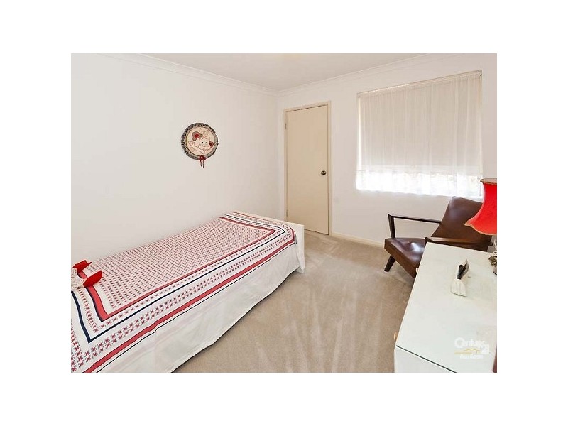 11 Summer Place, Thornlie WA 6108