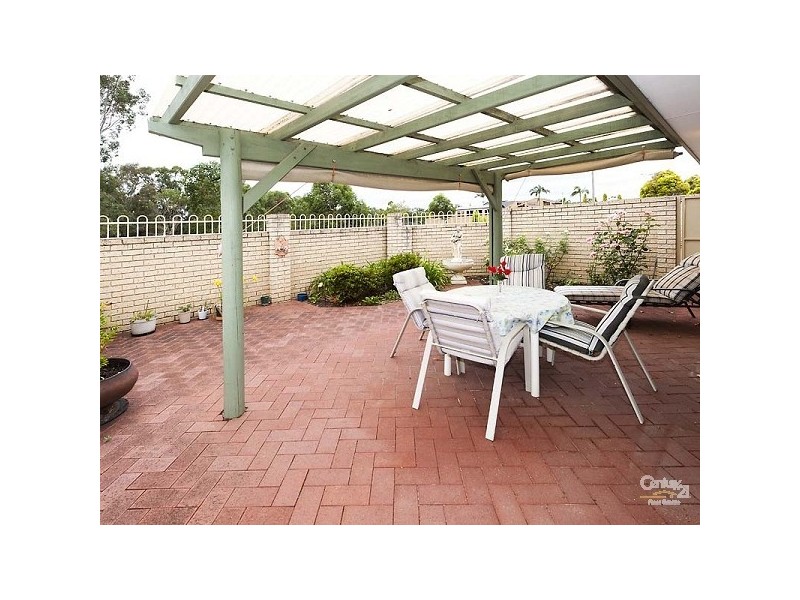 11 Summer Place, Thornlie WA 6108