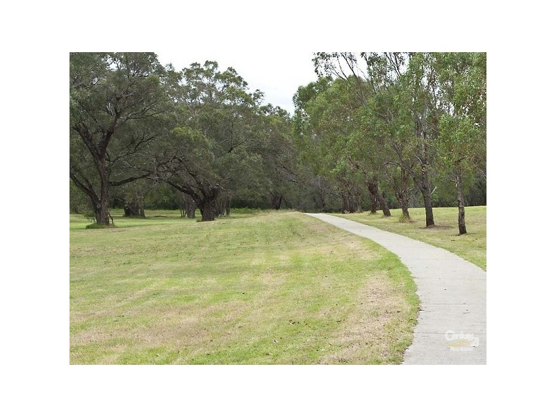 11 Summer Place, Thornlie WA 6108