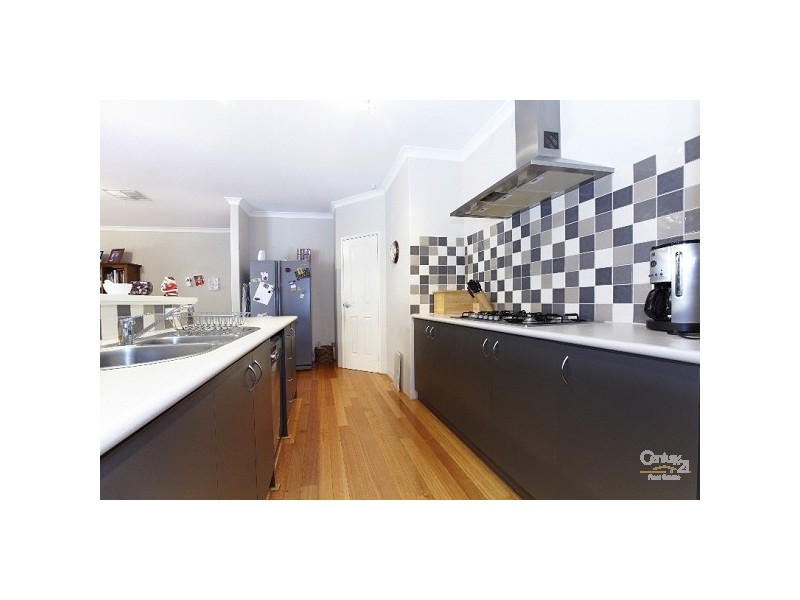 4 Cannich Boulevarde, Canning Vale WA 6155