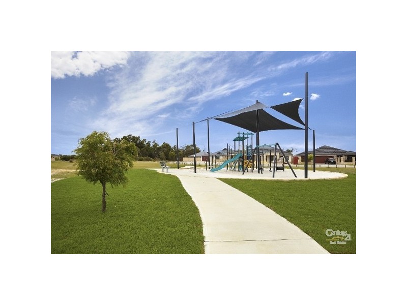 4 Cannich Boulevarde, Canning Vale WA 6155