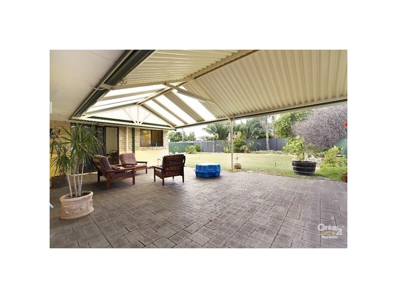 5 Ailsworth Court, Thornlie WA 6108