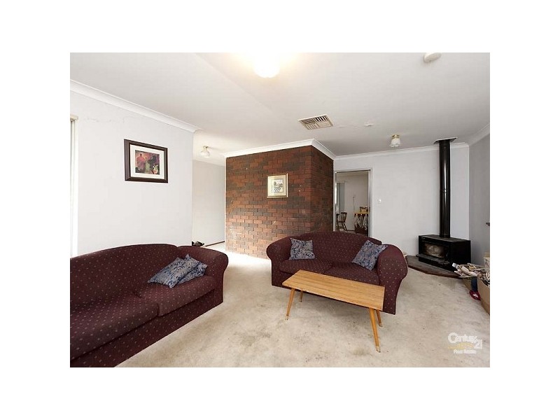 30 Huggins Road, Thornlie WA 6108