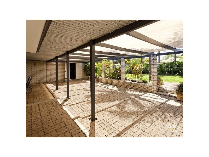 22 Mildenhall Street, Huntingdale WA 6110