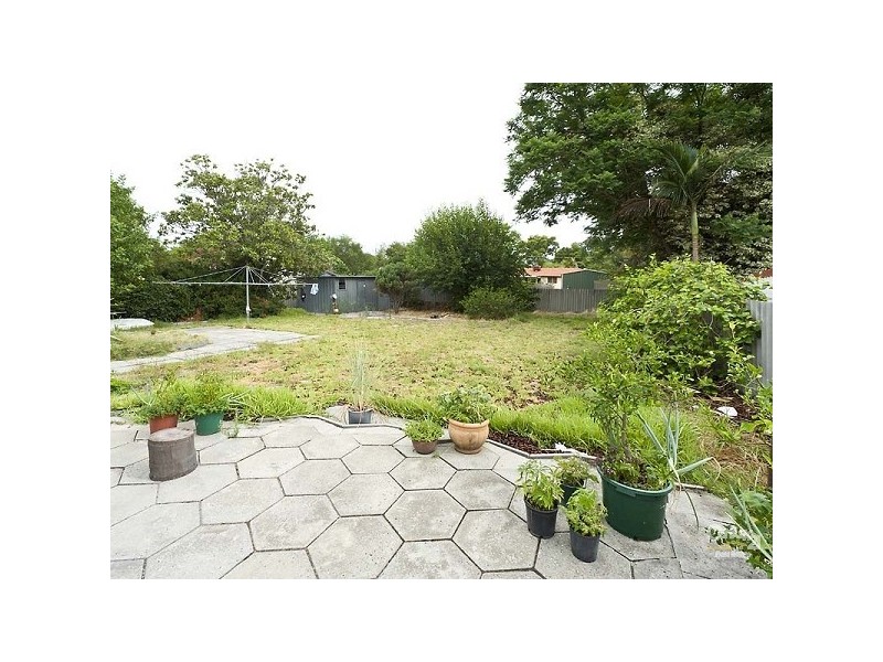 104 Blanche Street, Gosnells WA 6110