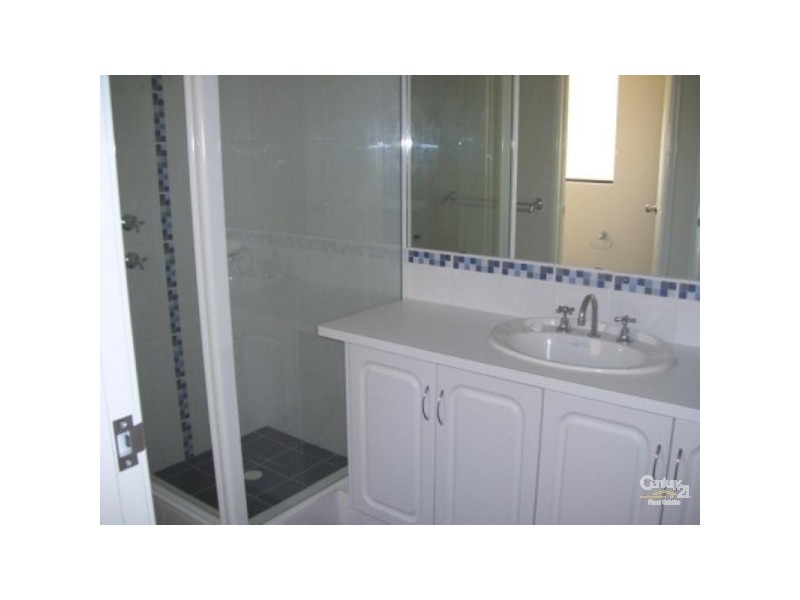 3/113 Amherst Rd, Canning Vale WA 6155