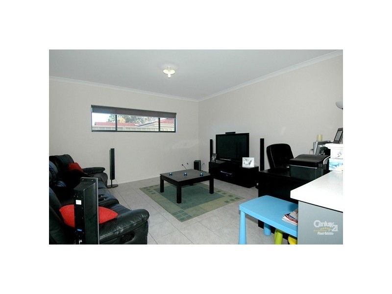 3/113 Amherst Rd, Canning Vale WA 6155