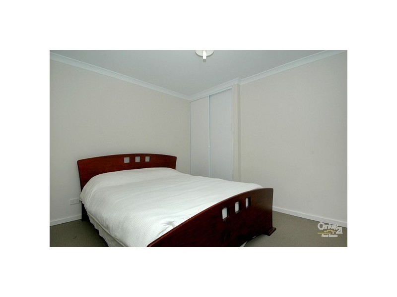 3/113 Amherst Rd, Canning Vale WA 6155