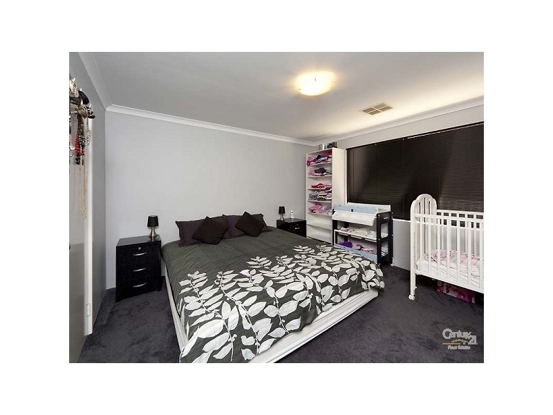 27 Claridge Circle, Thornlie WA 6108