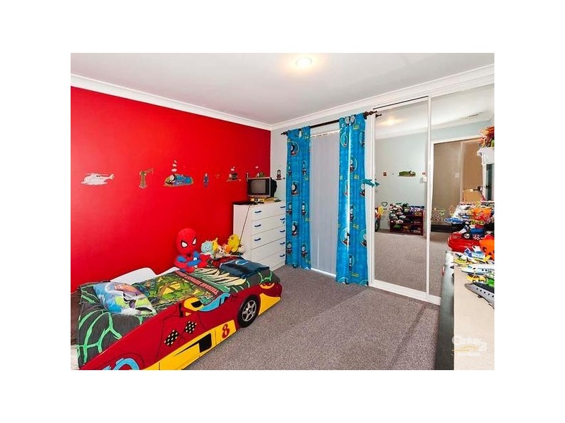 1 Miner Close, Thornlie WA 6108
