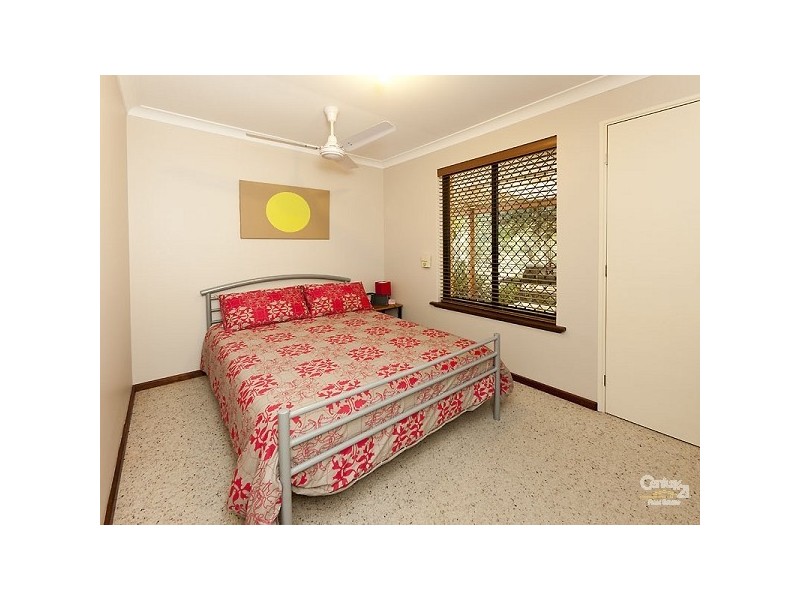 16 Ilford Place, Thornlie WA 6108