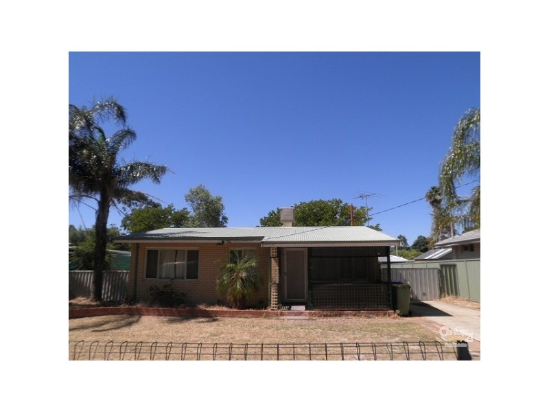 171 Third Ave, Kelmscott WA 6111