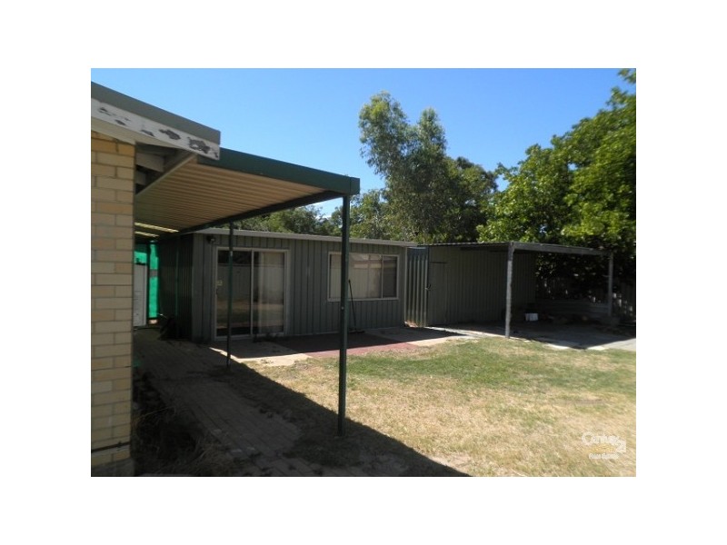 171 Third Ave, Kelmscott WA 6111