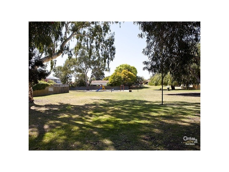 9A Veronica Street, Riverton WA 6148