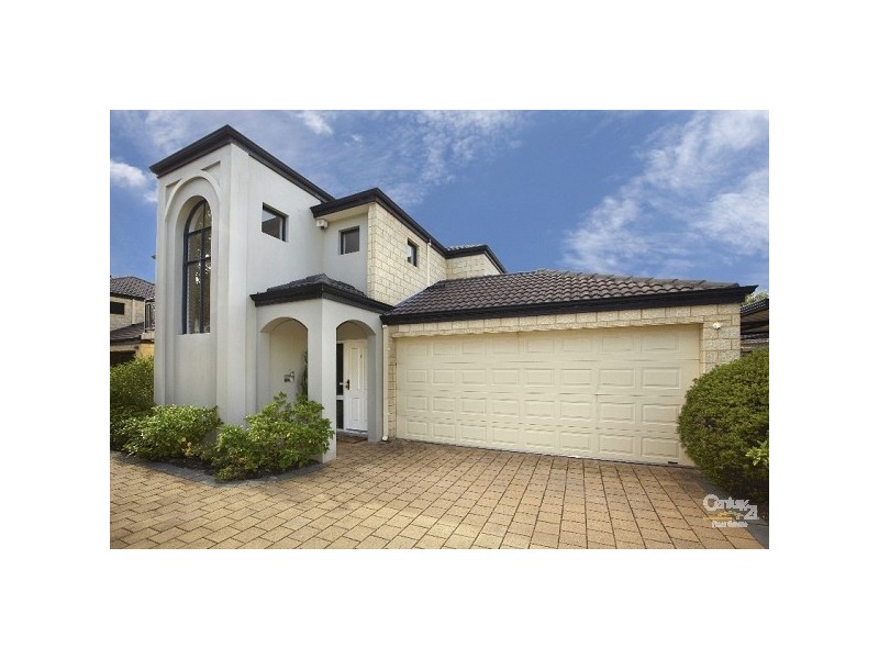 17B Thurlow Ave, Yokine WA 6060