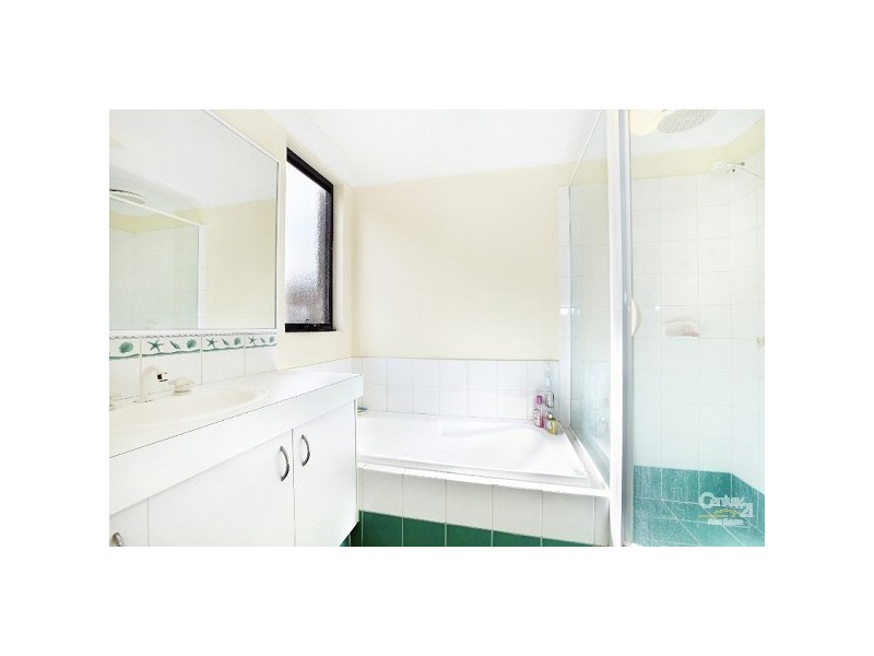 17B Thurlow Ave, Yokine WA 6060