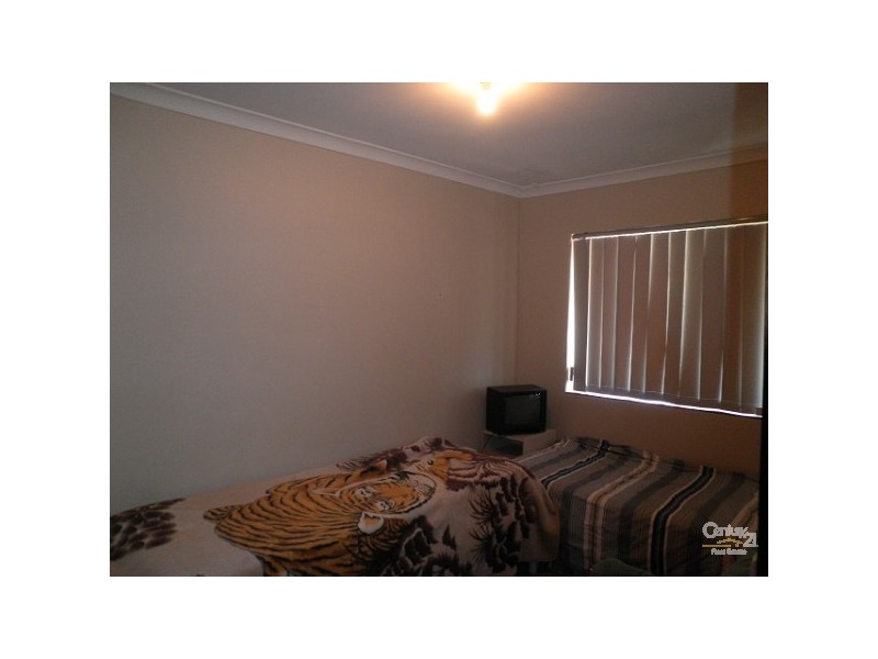 11/252 Spencer Road, Thornlie WA 6108