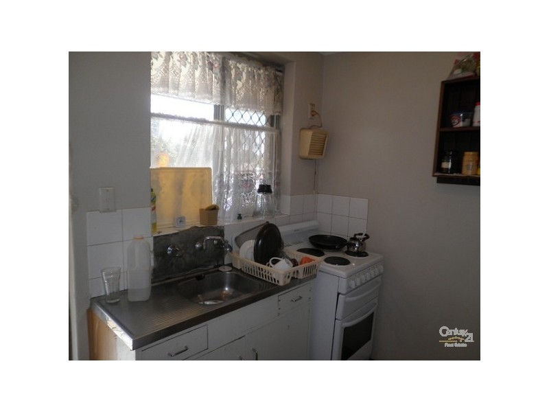 11/252 Spencer Road, Thornlie WA 6108